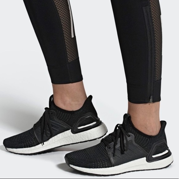 adidas running ultraboost 19 trainers in black